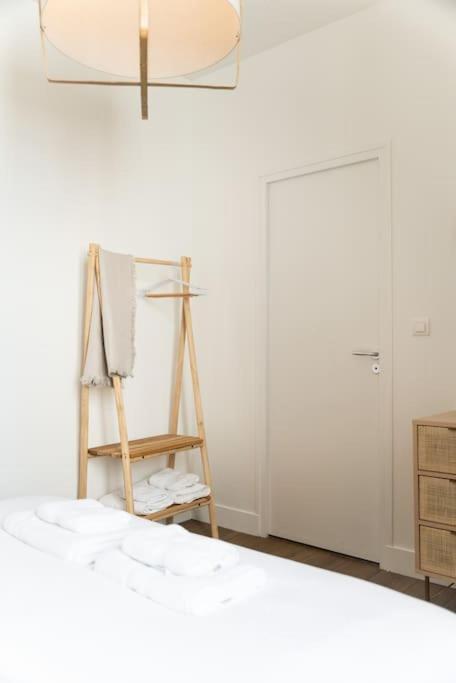 Superbe Appartement En Rdc Proche Marche Central La Rochelle  Exterior foto